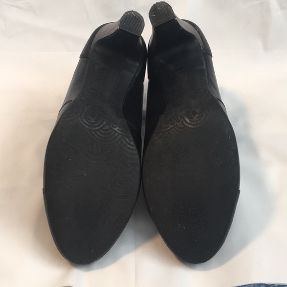 Black leather lace up booties - Picture 4 of 6